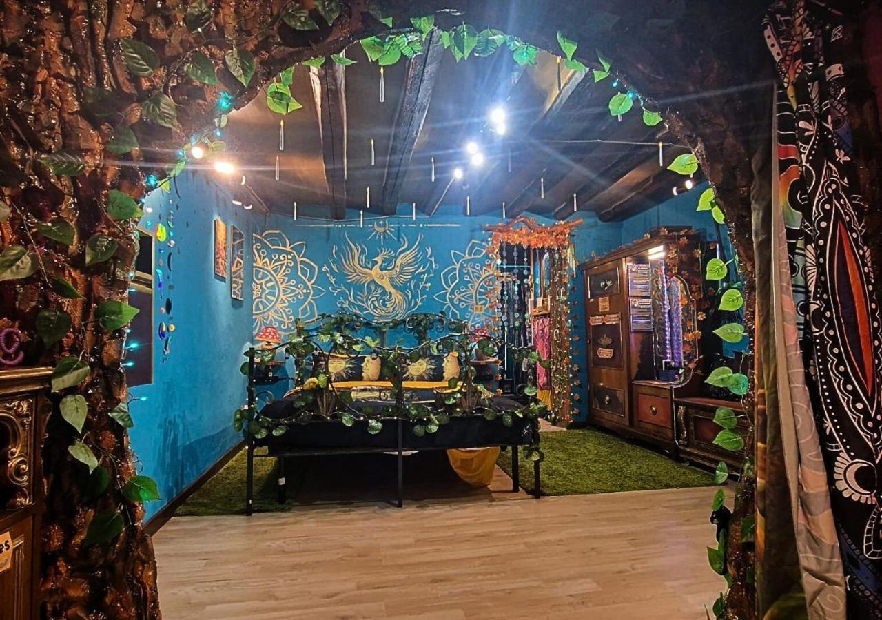 La Casa Di Strega Euphoria - Casa Vacanza Tra Arte E Magia Viterbe Extérieur photo