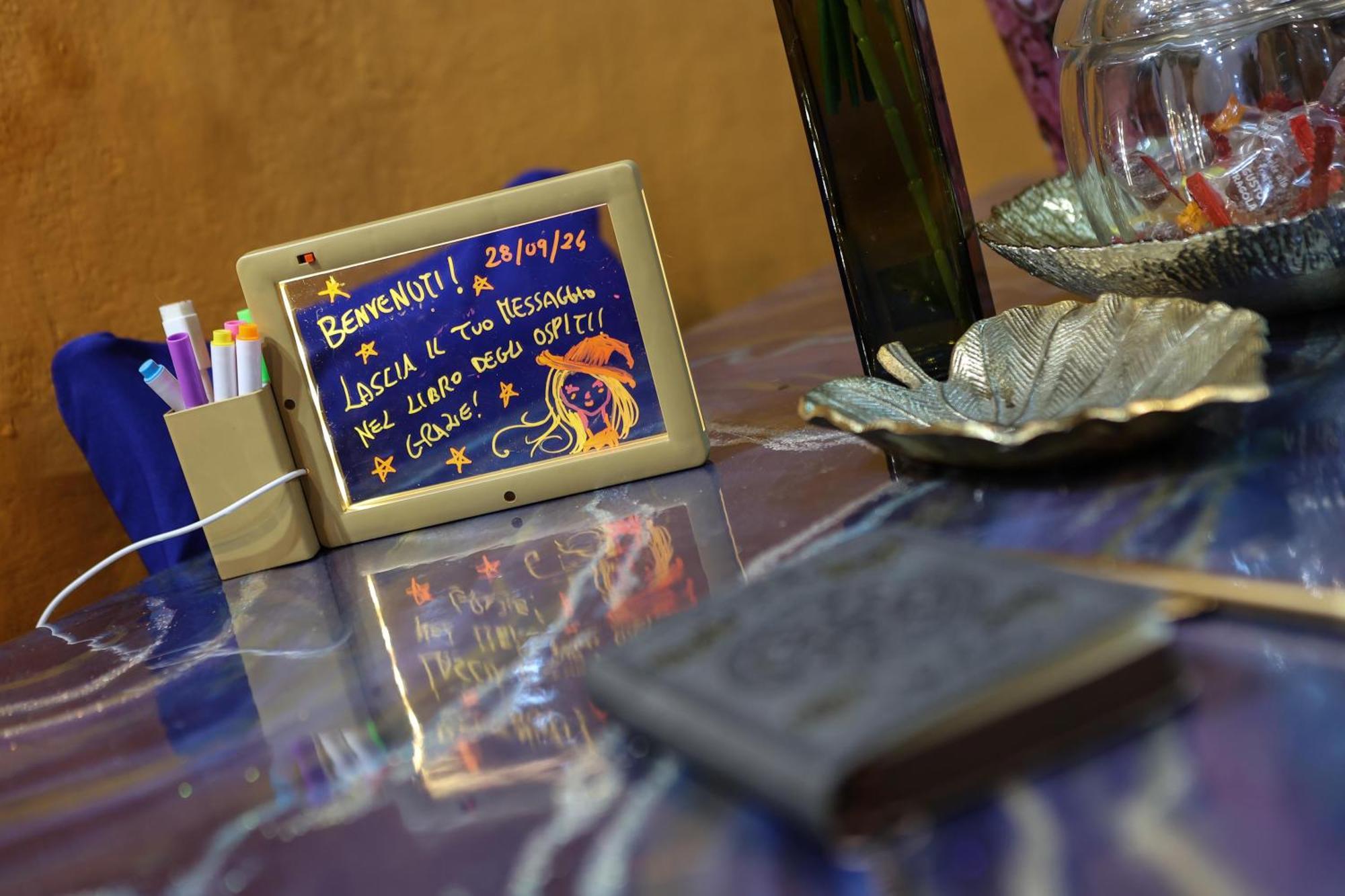 La Casa Di Strega Euphoria - Casa Vacanza Tra Arte E Magia Viterbe Extérieur photo