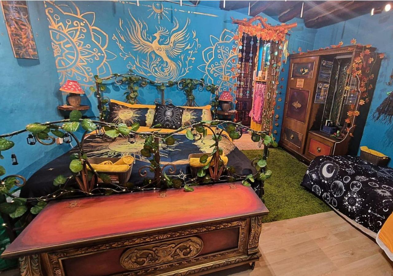 La Casa Di Strega Euphoria - Casa Vacanza Tra Arte E Magia Viterbe Extérieur photo