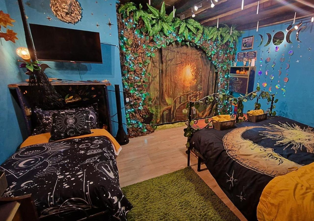 La Casa Di Strega Euphoria - Casa Vacanza Tra Arte E Magia Viterbe Extérieur photo