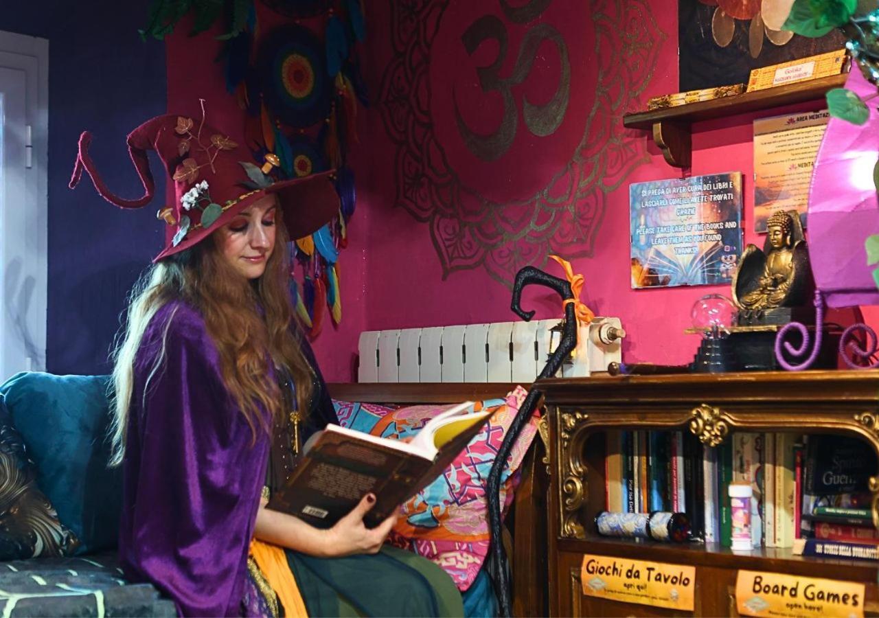 La Casa Di Strega Euphoria - Casa Vacanza Tra Arte E Magia Viterbe Extérieur photo