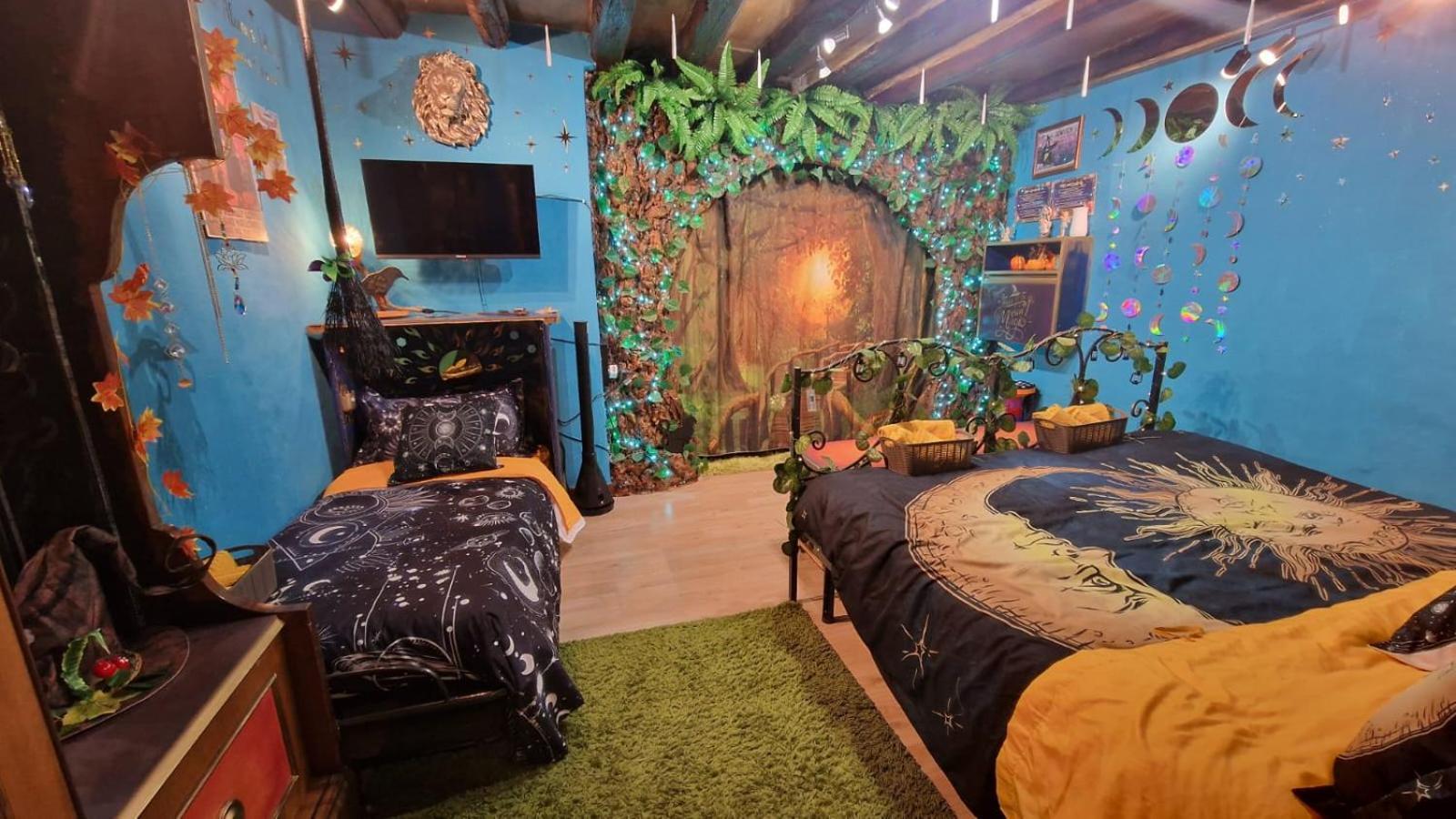 La Casa Di Strega Euphoria - Casa Vacanza Tra Arte E Magia Viterbe Extérieur photo